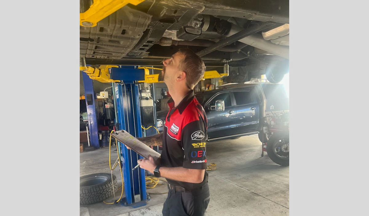 Our Qualified Inspector conducting a Safety Certificate Inspection at Smithfield Car Diagnostics